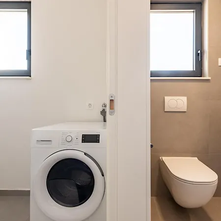 Horizon Apartment Vir